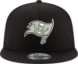 Tampa Bay Buccaneers New Era 9Fifty Snapback Black And White