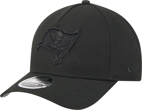 Tampa Bay Buccaneers 9FORTY M-CROWN Snapback Blackout