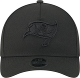 Tampa Bay Buccaneers 9FORTY M-CROWN Snapback Blackout