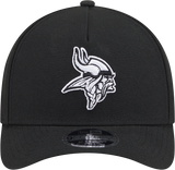 Minnesota Vikings 9FORTY M-CROWN A-FRAME Snapback Black And White