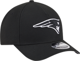 New England Patriots 9FORTY M-CROWN Snapback Black And White